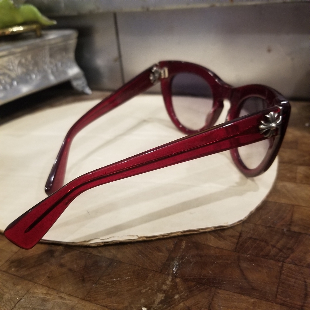 CHROME HEARTS Sunglasses - Picture 4 of 9